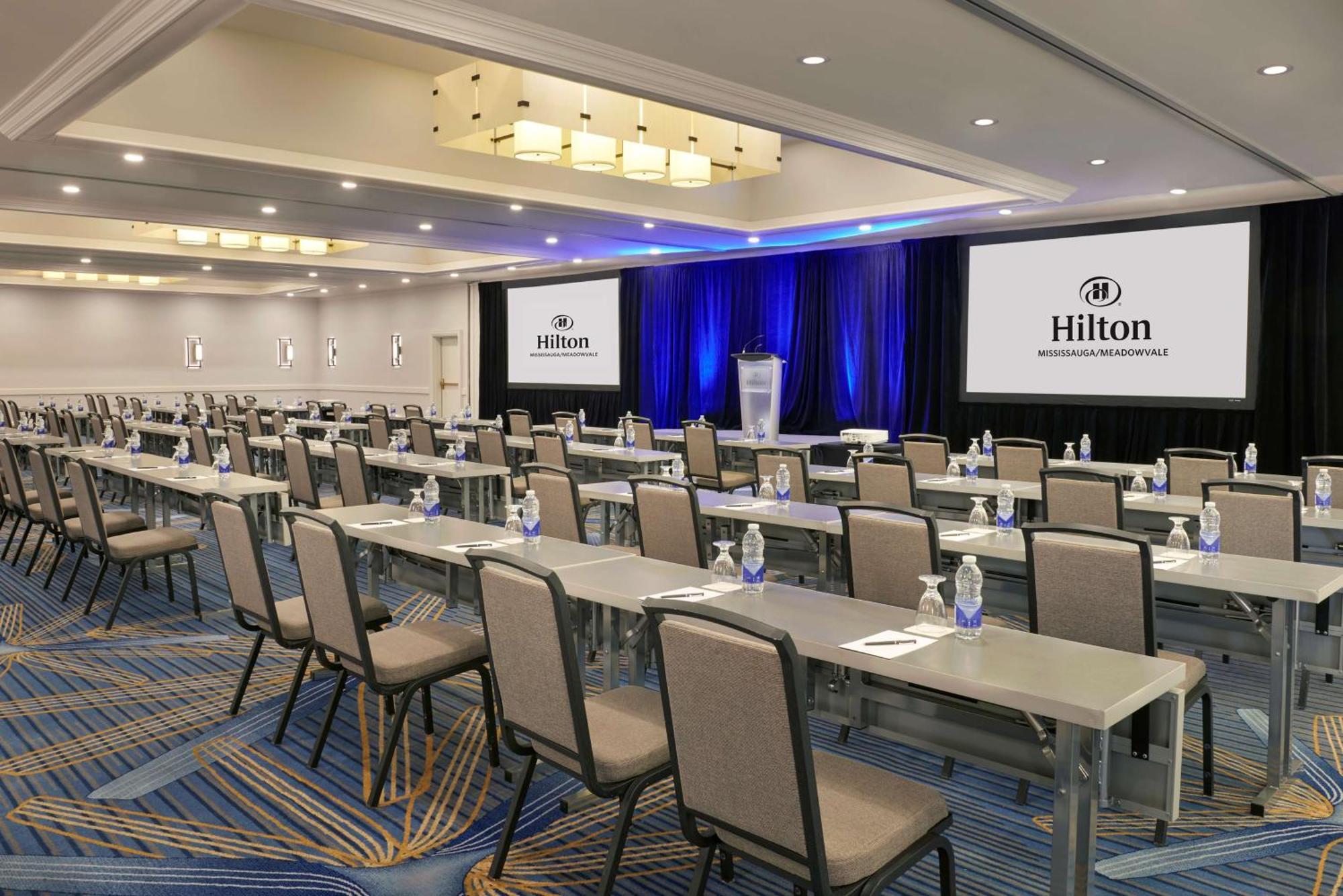 Hilton Mississauga/Meadowvale Hotel Екстериор снимка