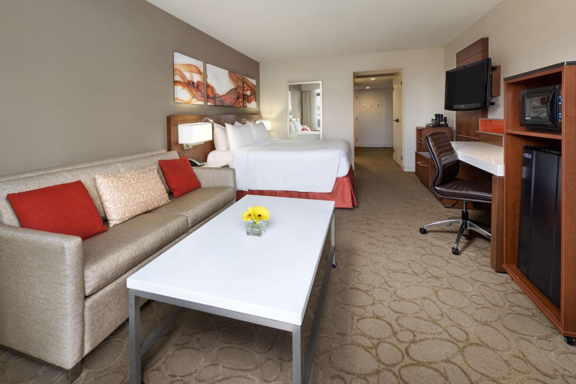 Hilton Mississauga/Meadowvale Hotel Екстериор снимка